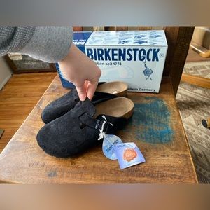 Birkenstock Boston, Black Suede, Soft footbed